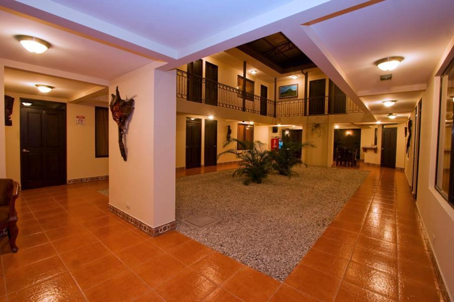 Hotel El Cerro Liberia Ngoại thất bức ảnh
