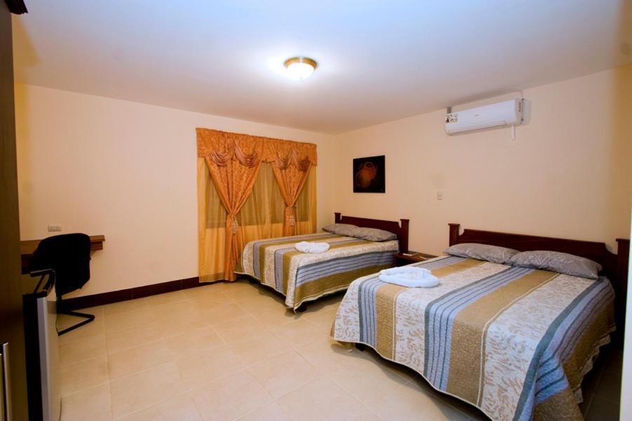 Hotel El Cerro Liberia Ngoại thất bức ảnh